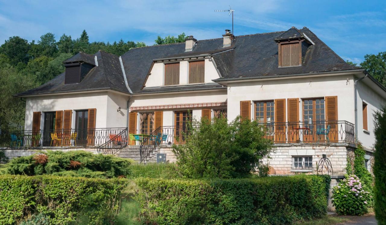 Saint-Cyprien-sur-Dourdou Le Curieux De Conques Bed & Breakfast エクステリア 写真