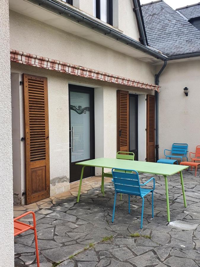 Saint-Cyprien-sur-Dourdou Le Curieux De Conques Bed & Breakfast エクステリア 写真