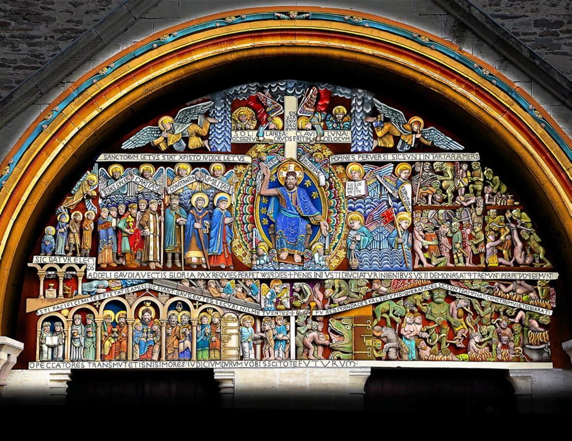 Saint-Cyprien-sur-Dourdou Le Curieux De Conques Bed & Breakfast エクステリア 写真